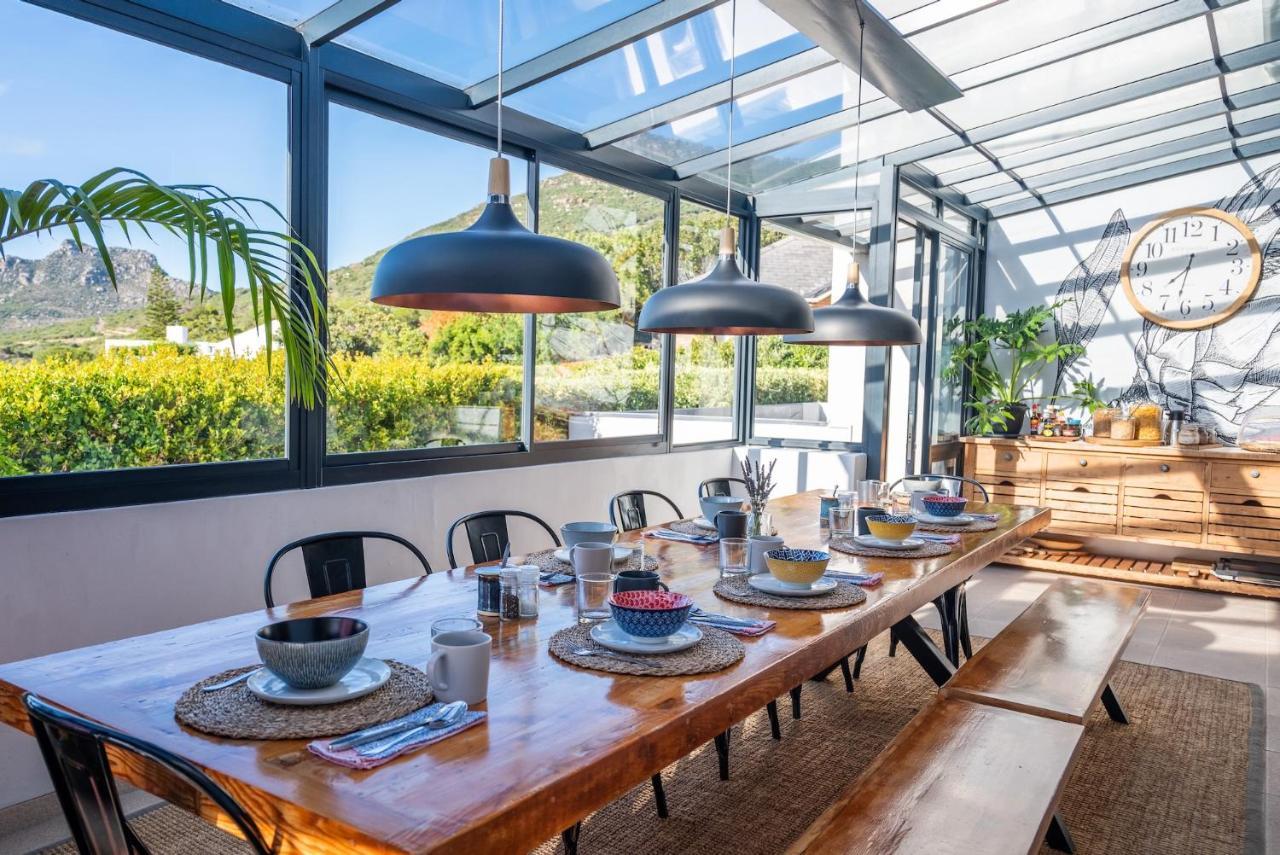 Hout & About Guest House Hout Bay Exterior photo