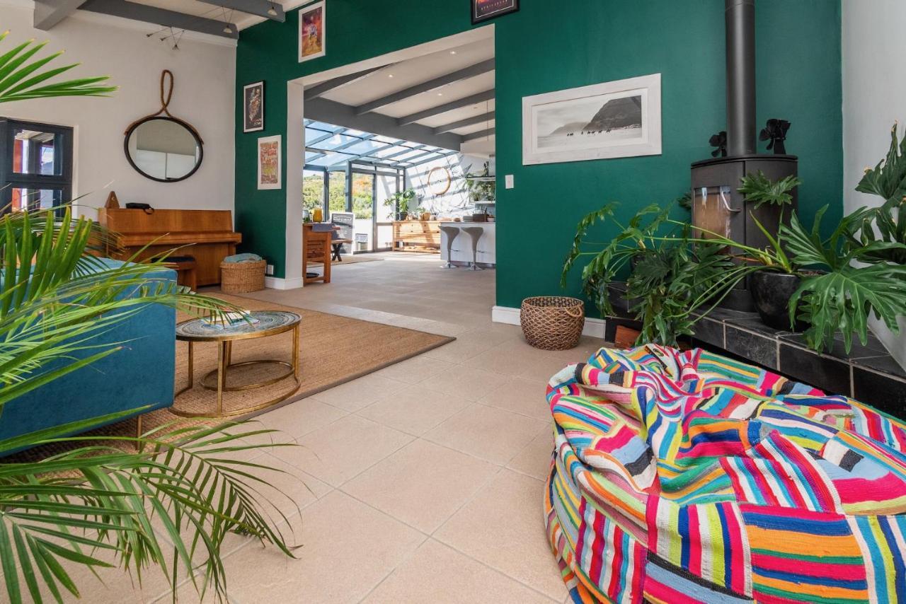 Hout & About Guest House Hout Bay Exterior photo